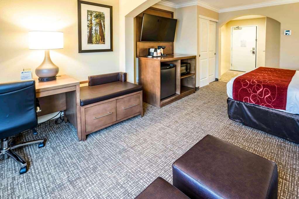 Comfort River Park Hotel