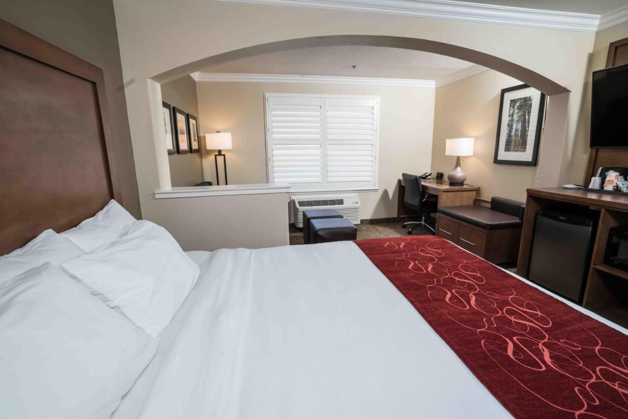 Comfort River Park Hotel 3*