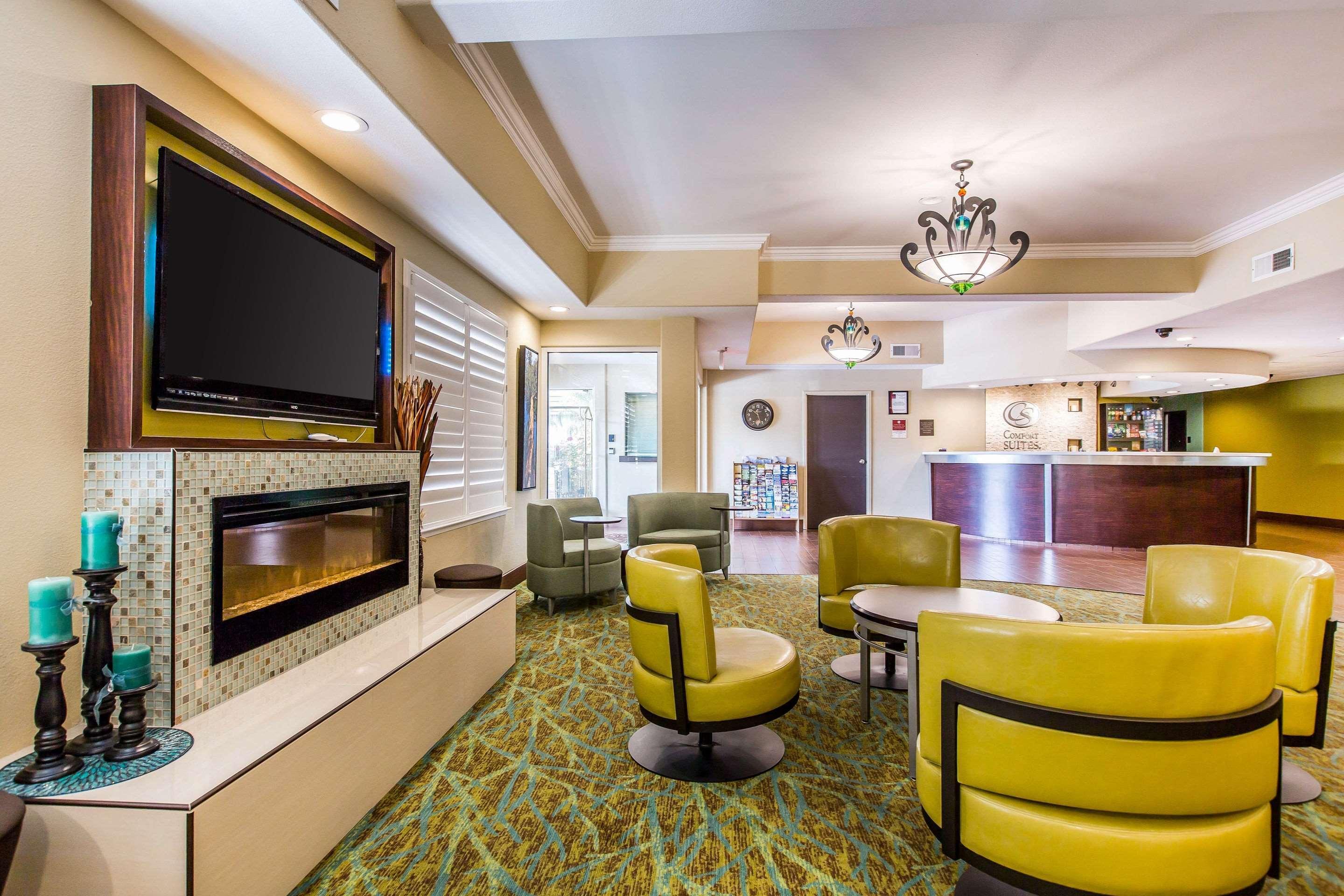 Comfort River Park 3* Fresno